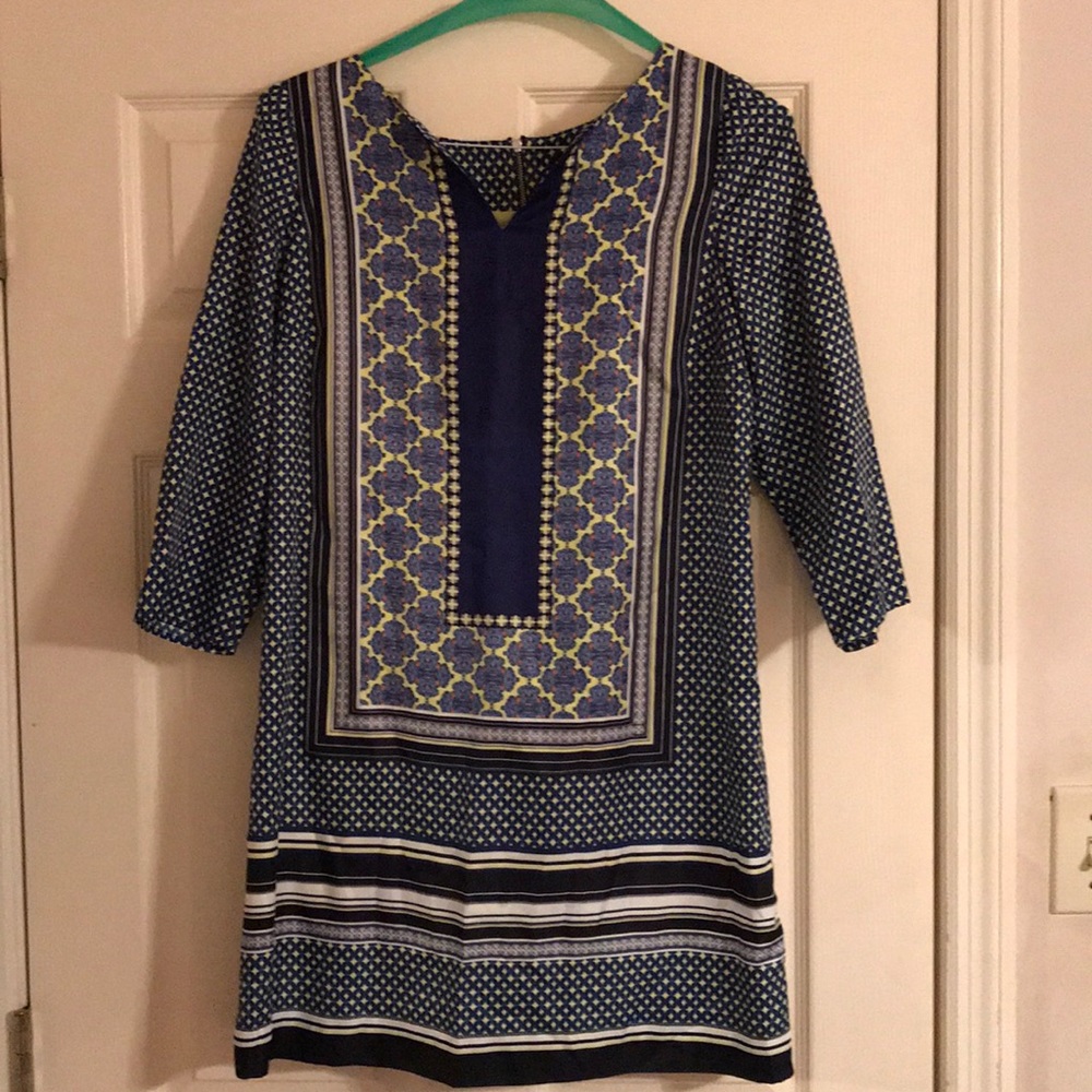 The Limited shift dress - size Medium